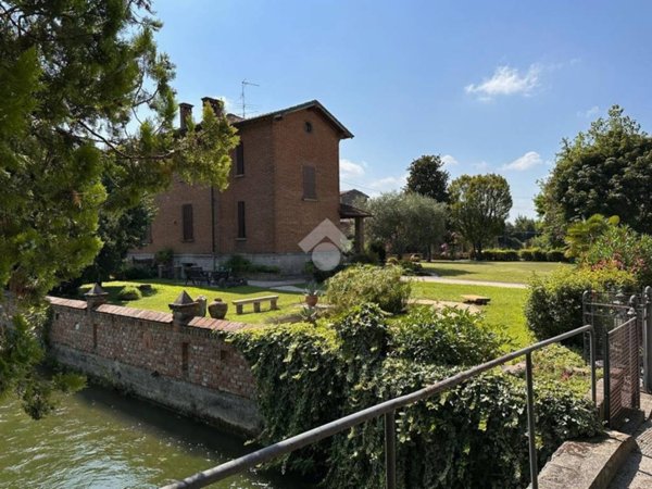 casa indipendente in vendita a Leno in zona Milzanello