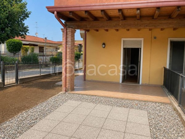 appartamento in vendita a Leno