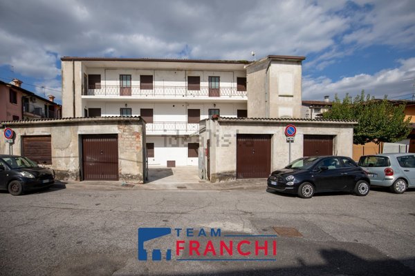 appartamento in vendita a Leno in zona Castelletto