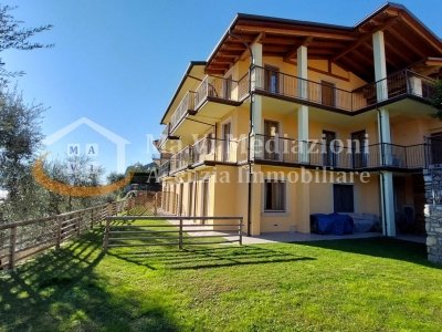 appartamento in vendita a Limone sul Garda