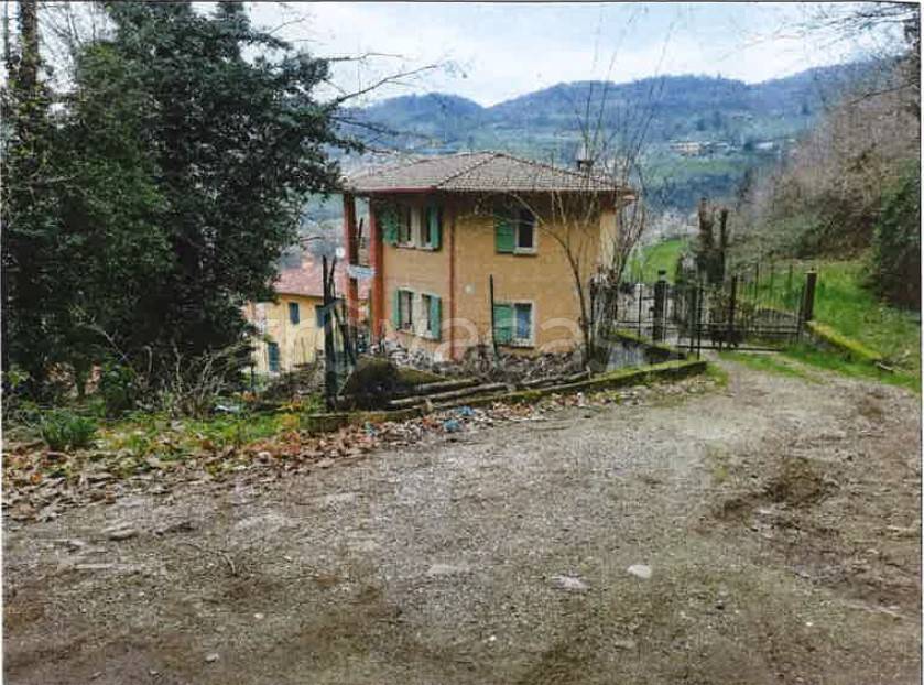 casa indipendente in vendita a Lodrino