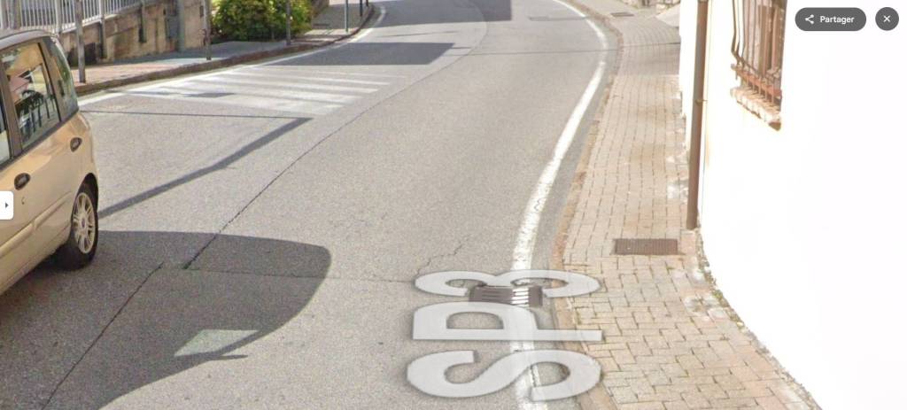 negozio in vendita a Lodrino
