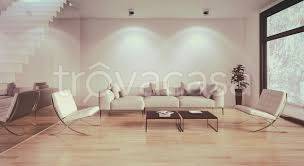 villa in vendita a Lodrino