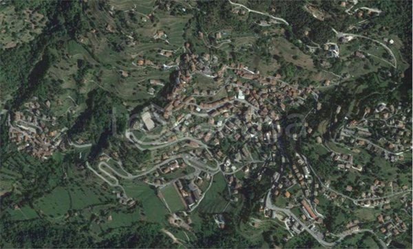 negozio in vendita a Lodrino