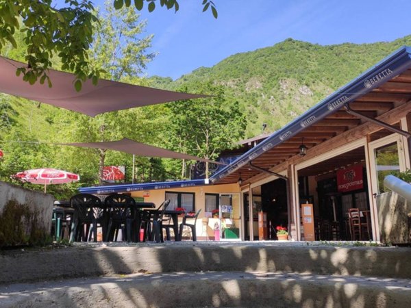 negozio in vendita a Lodrino