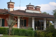 casa indipendente in vendita a Lograto
