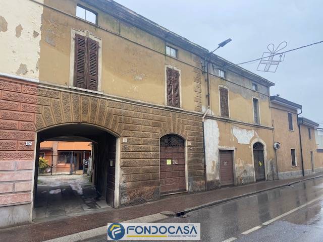 casa indipendente in vendita a Lograto