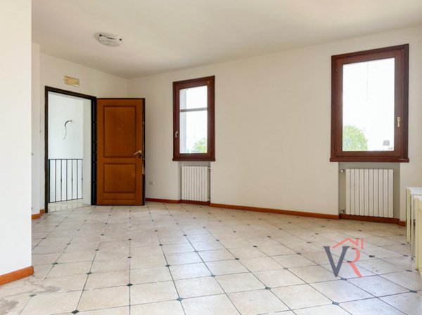 appartamento in vendita a Lograto