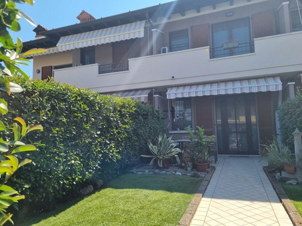 casa indipendente in vendita a Lograto