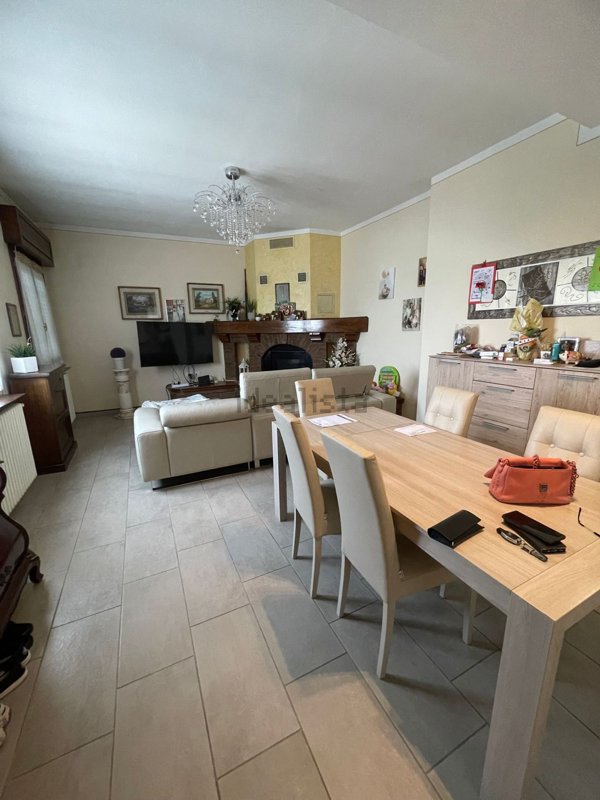 appartamento in vendita a Lograto