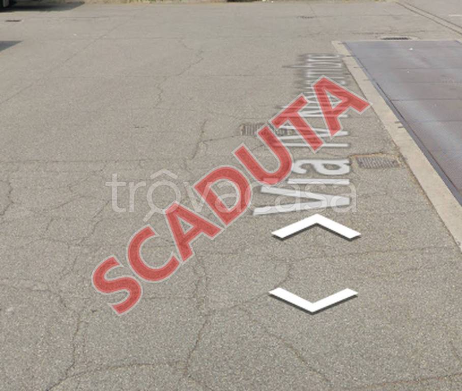 locale commerciale in vendita a Lograto