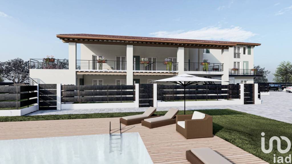 appartamento in vendita a Lonato del Garda in zona Castel Venzago