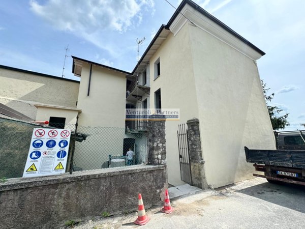 appartamento in vendita a Lonato del Garda