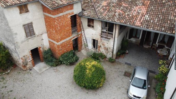 casa indipendente in vendita a Lonato del Garda in zona Centenaro