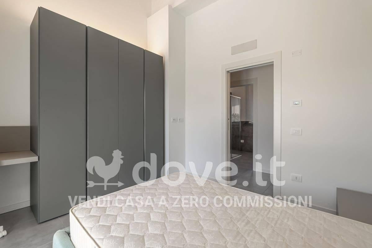 casa indipendente in vendita a Lonato del Garda in zona Sedena