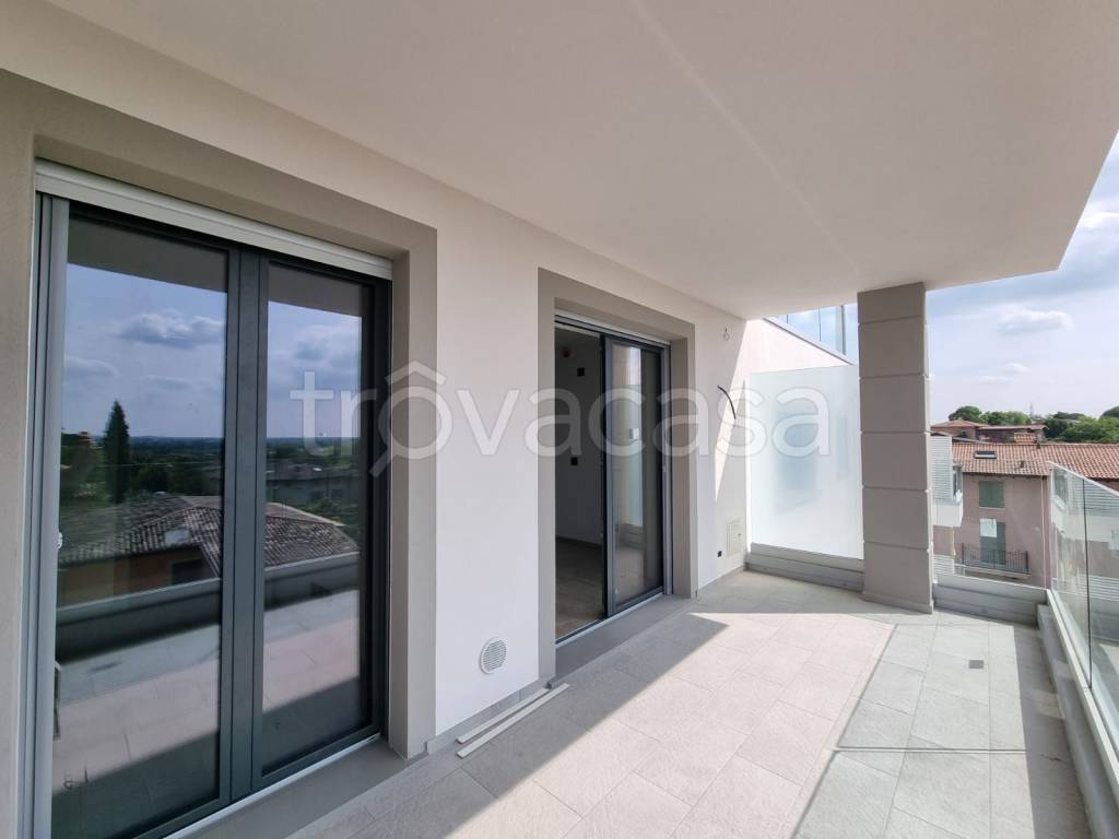 appartamento in vendita a Lonato del Garda