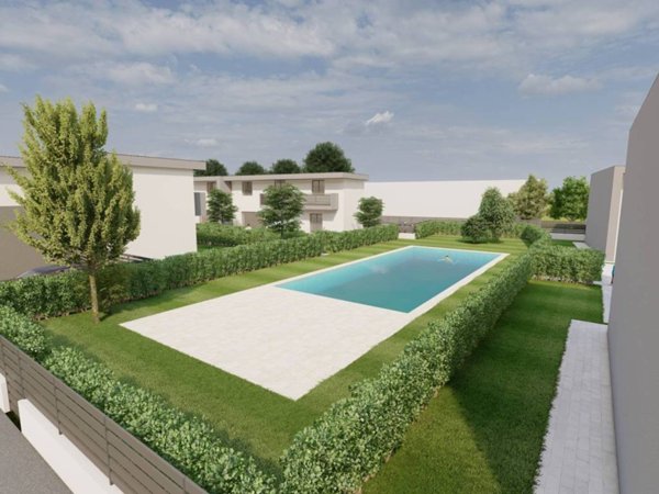 casa indipendente in vendita a Lonato del Garda