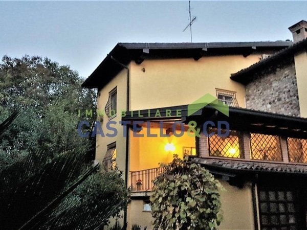 casa indipendente in vendita a Lonato del Garda
