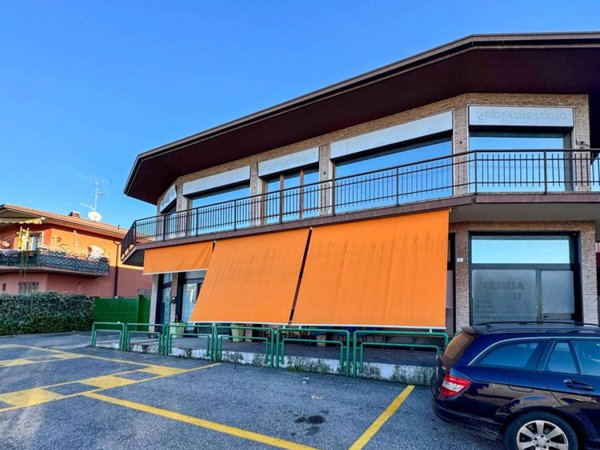 intera palazzina in vendita a Lonato del Garda