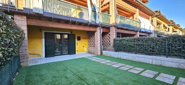 appartamento in vendita a Lonato del Garda in zona Malocco
