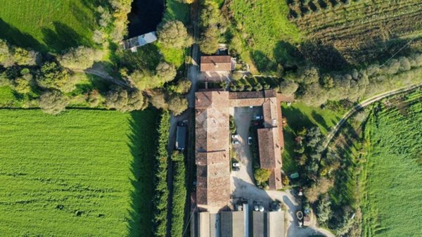 casa indipendente in vendita a Lonato del Garda in zona Sedena