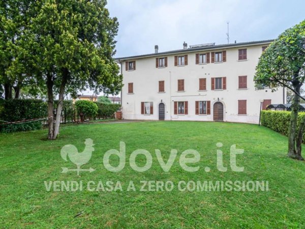 appartamento in vendita a Lonato del Garda in zona Castel Venzago