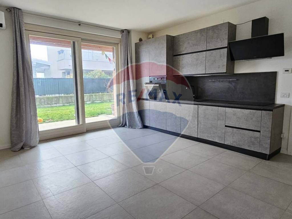 appartamento in vendita a Lonato del Garda
