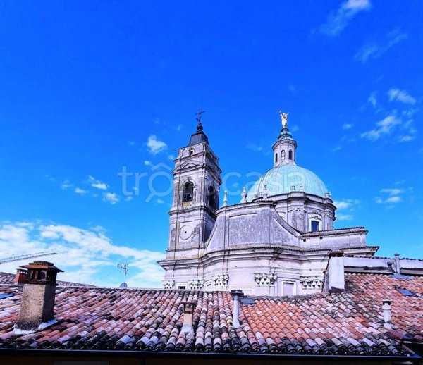 casa indipendente in vendita a Lonato del Garda
