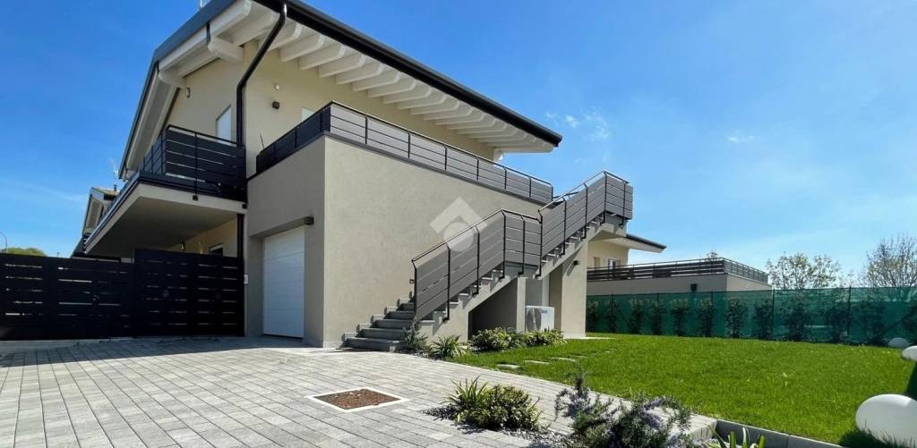 appartamento in vendita a Lonato del Garda