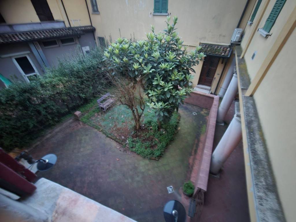 pentavano in vendita a Lonato del Garda
