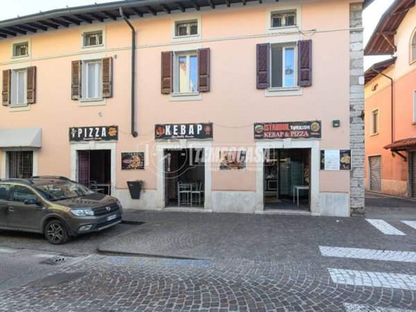 negozio in vendita a Lonato del Garda
