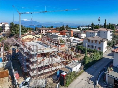 casa indipendente in vendita a Lonato del Garda
