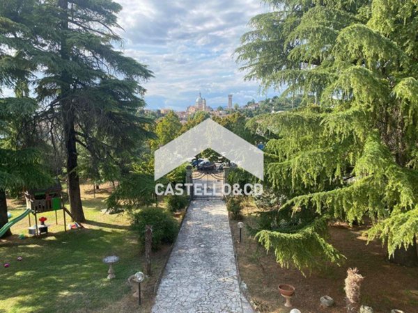 casa indipendente in vendita a Lonato del Garda