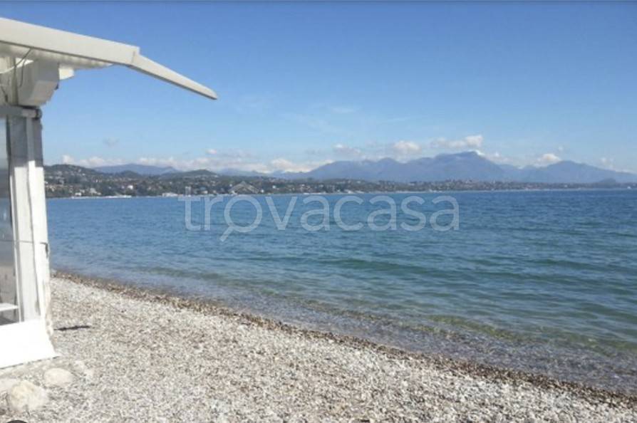 negozio in vendita a Lonato del Garda