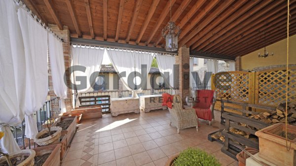 appartamento in vendita a Lonato del Garda in zona Barcuzzi