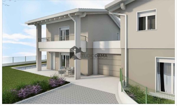 casa indipendente in vendita a Lonato del Garda