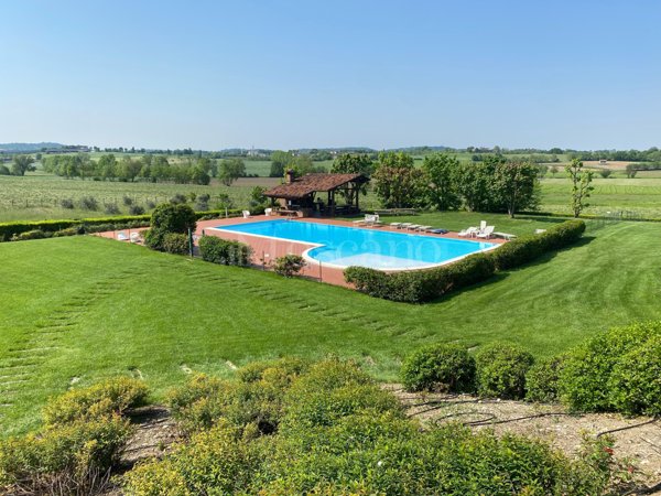 appartamento in vendita a Lonato del Garda in zona Castel Venzago