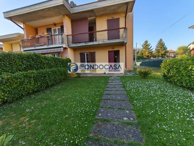 casa indipendente in vendita a Lonato del Garda
