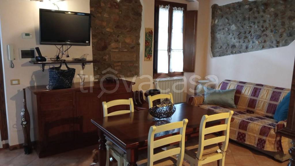 appartamento in vendita a Lonato del Garda in zona Cominello