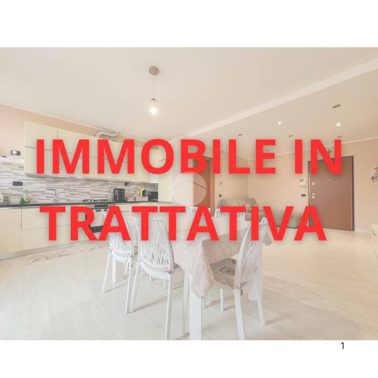 appartamento in vendita a Lonato del Garda in zona Esenta