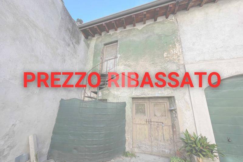 casa indipendente in vendita a Lonato del Garda