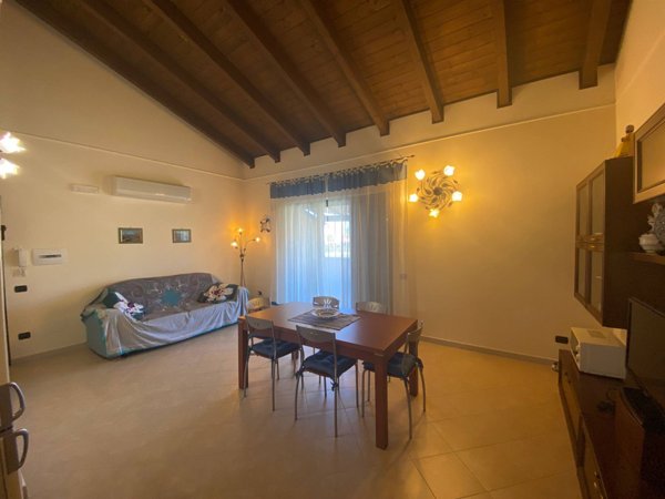 appartamento in vendita a Lonato del Garda in zona Lido