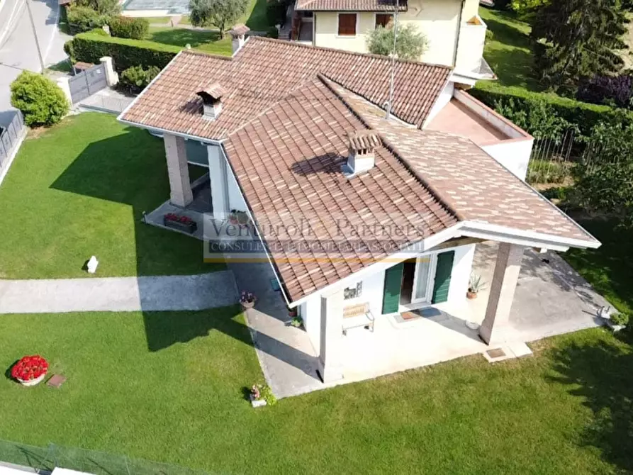 casa indipendente in vendita a Lonato del Garda