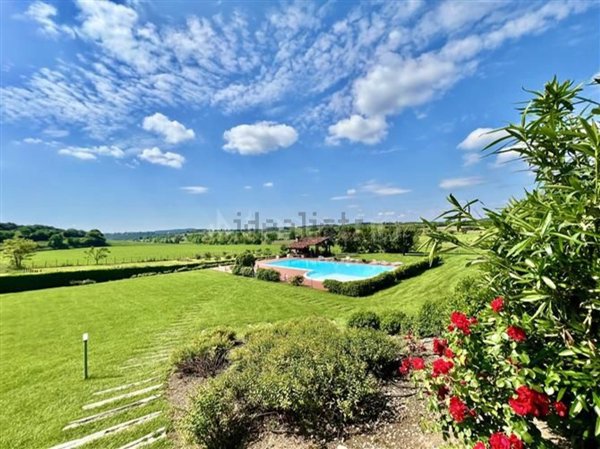appartamento in vendita a Lonato del Garda in zona Castel Venzago