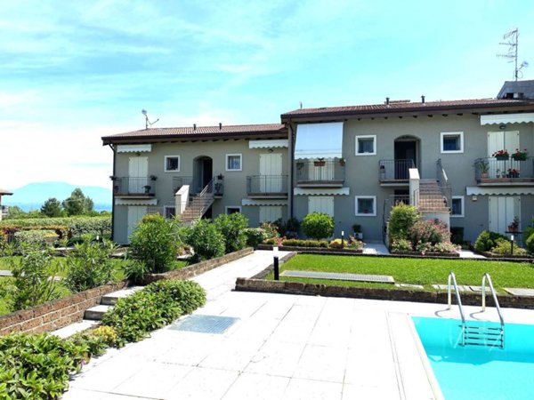 appartamento in vendita a Lonato del Garda in zona Lido