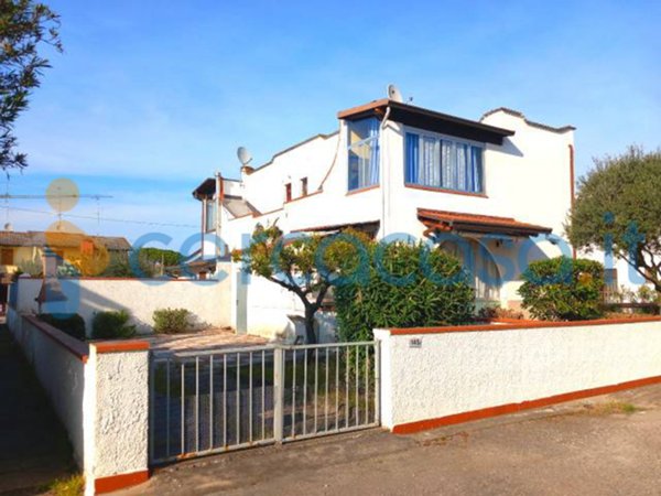 casa indipendente in vendita a Lonato del Garda in zona Lido