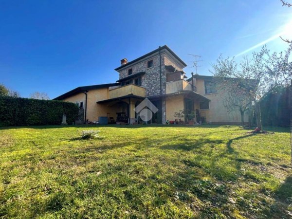appartamento in vendita a Lonato del Garda