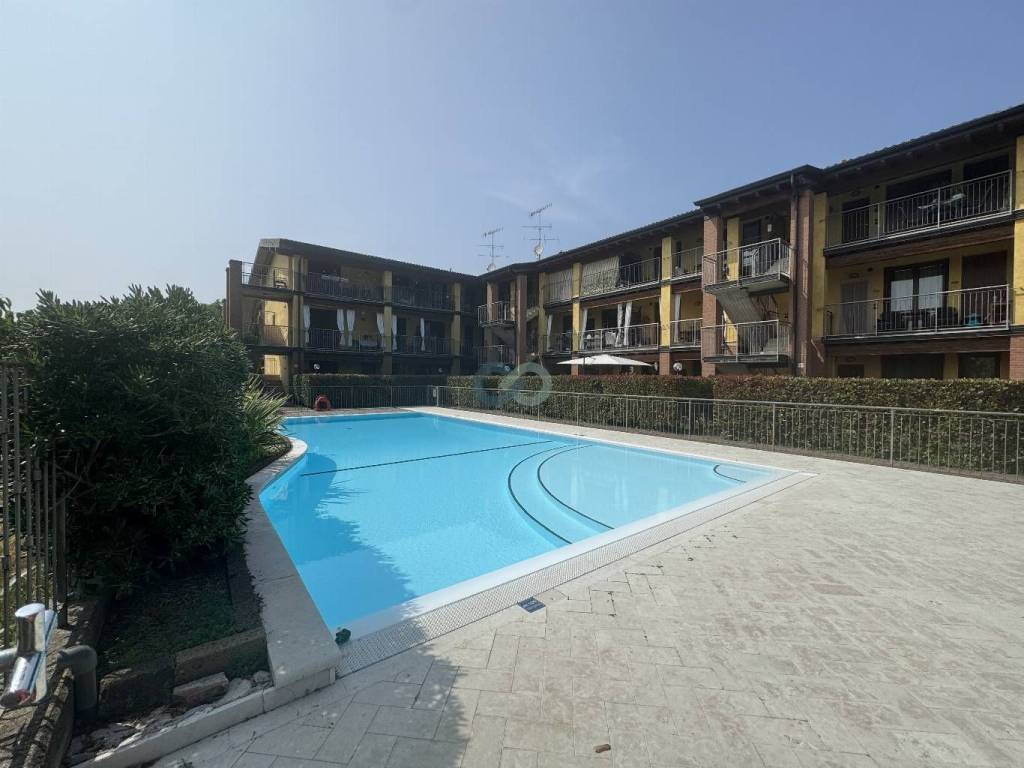 appartamento in vendita a Lonato del Garda in zona Bettola