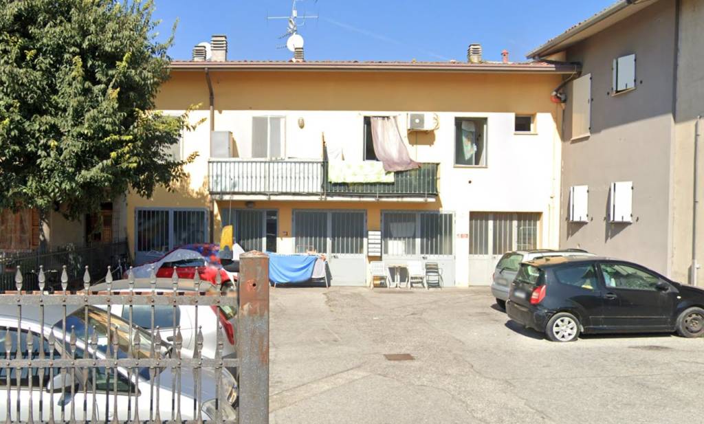 appartamento in vendita a Lonato del Garda in zona Sedena