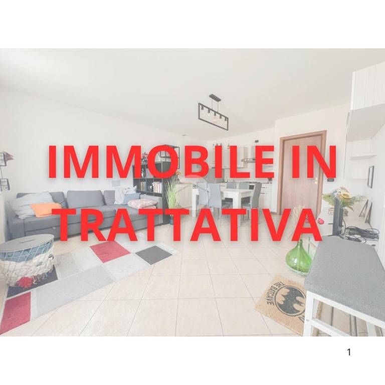 appartamento in vendita a Lonato del Garda in zona Esenta